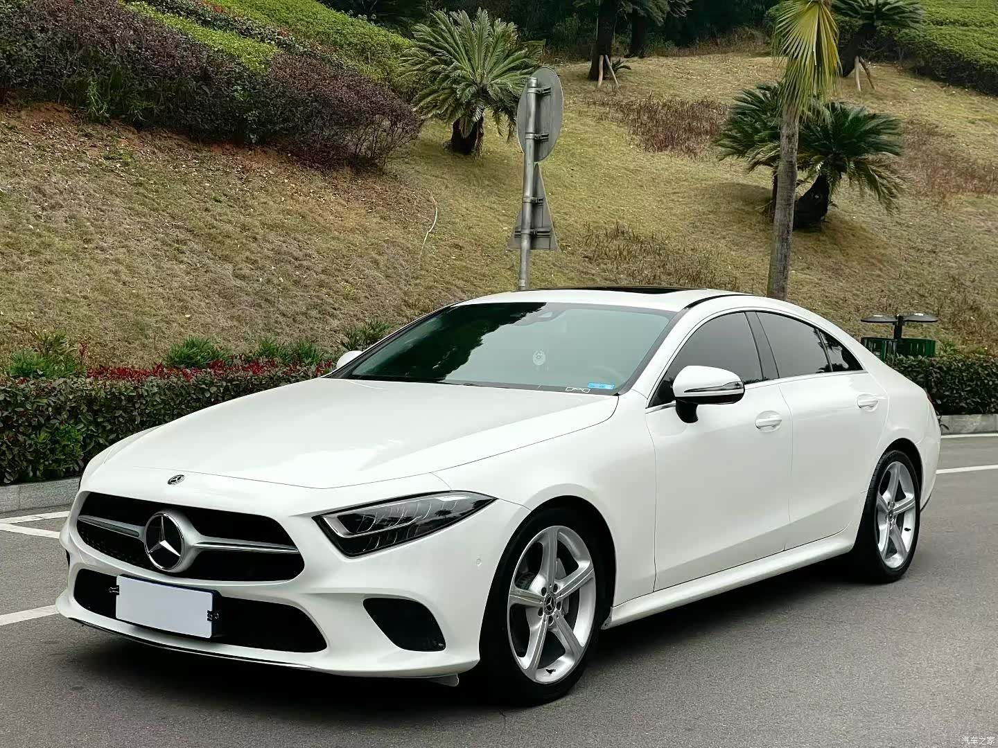 Mercedes-Benz CLS, 2019 1