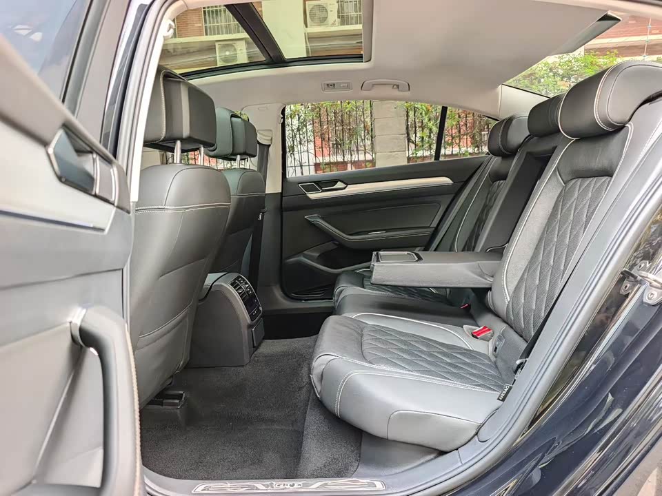 Volkswagen Magotan GTE