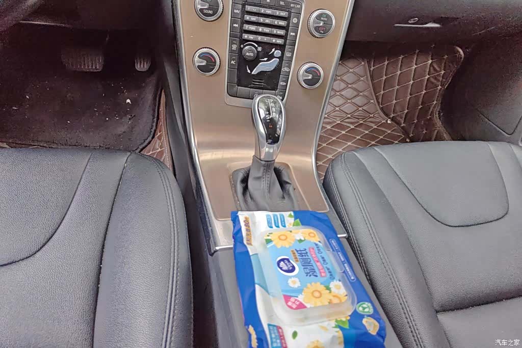 Volvo XC60, 2016 16