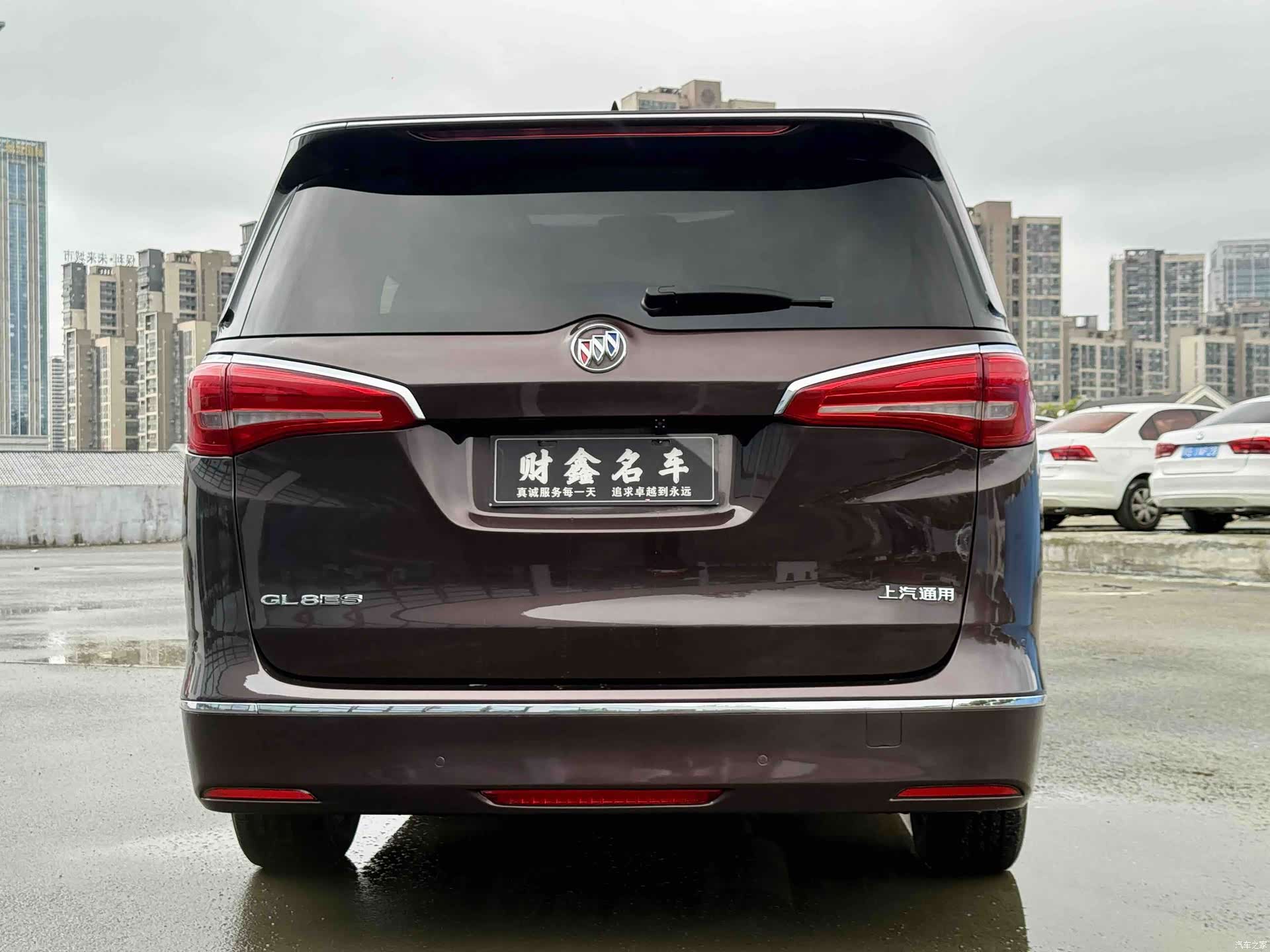 Buick GL8, 2018 13