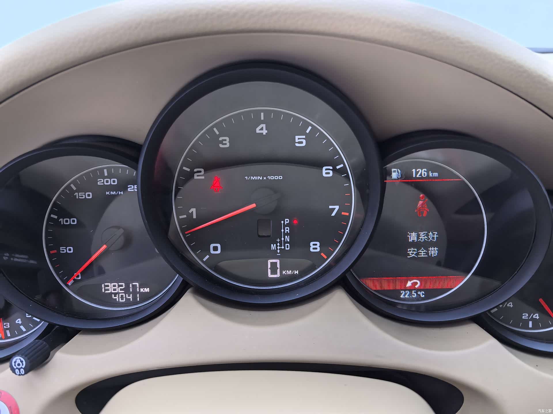 Porsche Cayenne, 2014 13