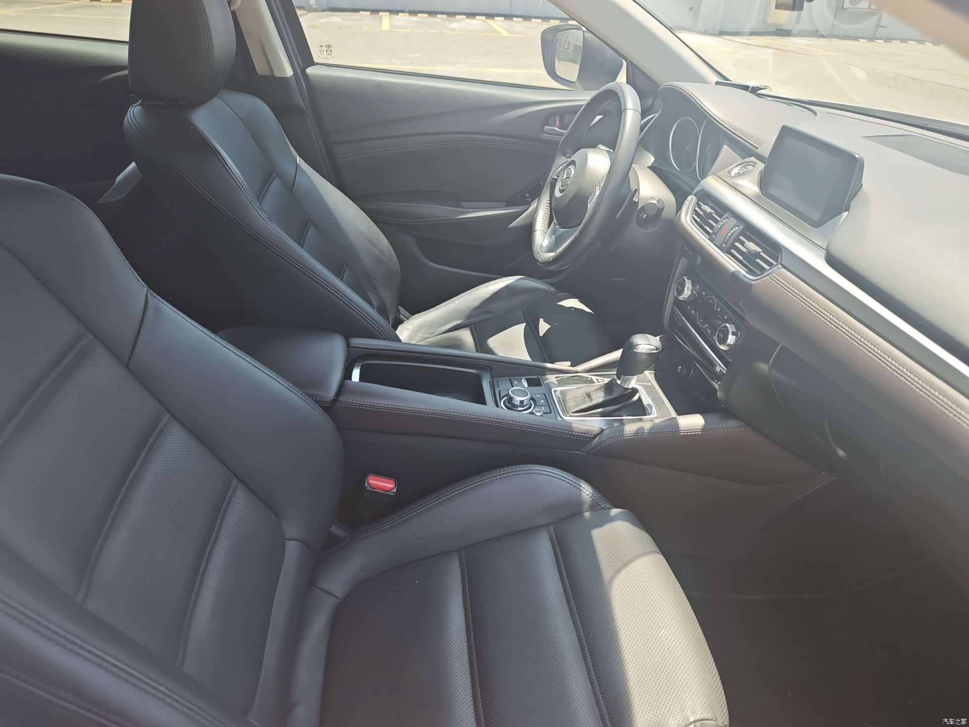 Mazda Atenza, 2017 8