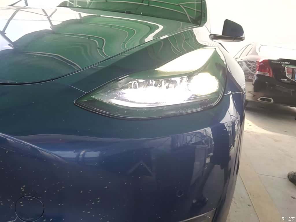 Tesla Model Y, 2021 24