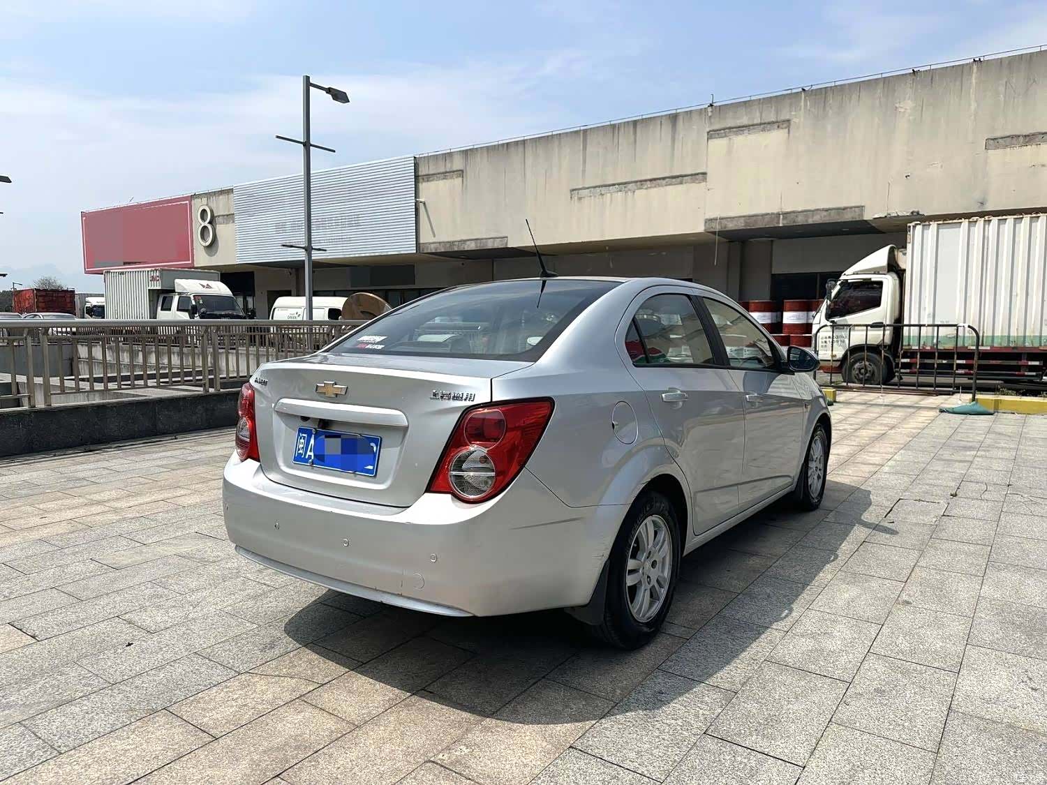 Chevrolet SE, 2013 все фото