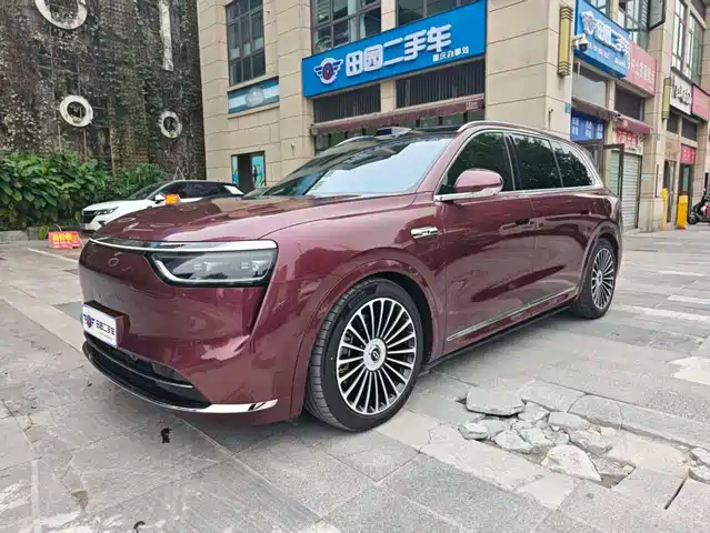 AITO M8 2025 — купить из Китая под заказ
