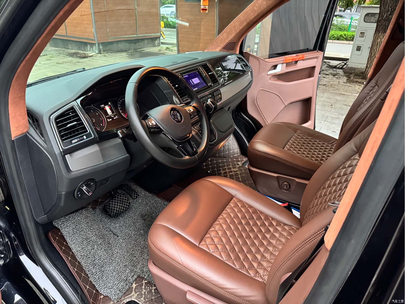 Volkswagen 7, 2017 11