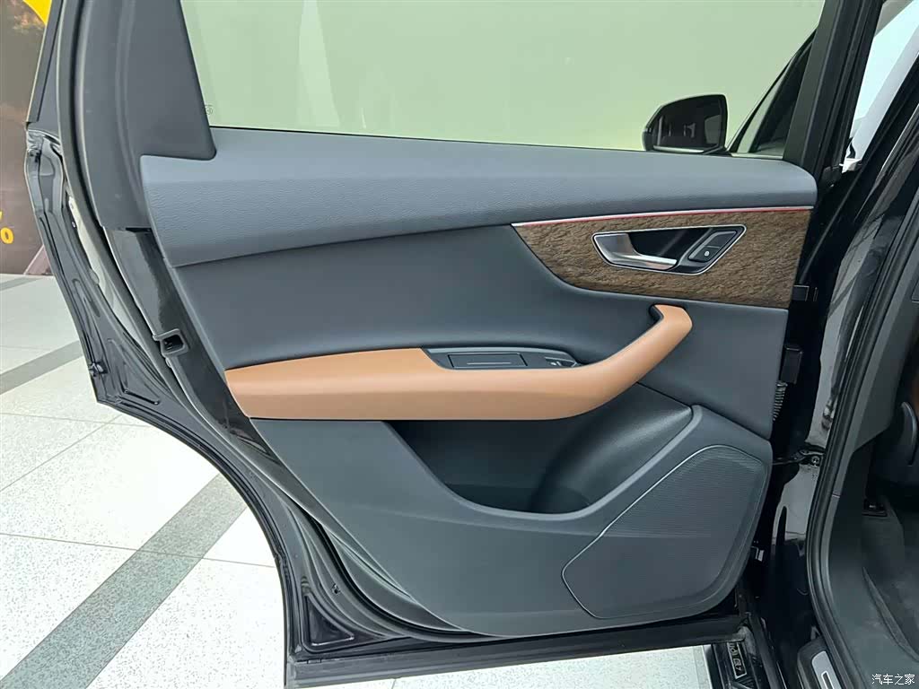 Audi Q7, 2021 30