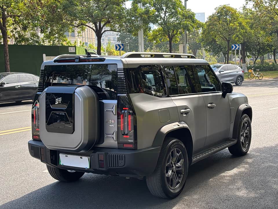 Jetour Jet Traveler C-DM