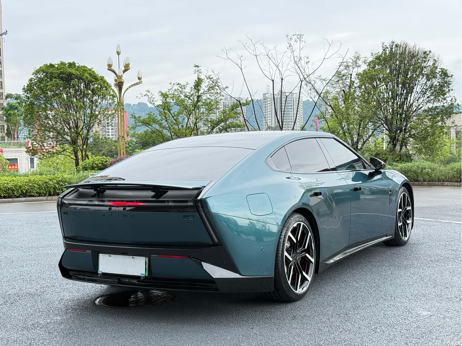 Xpeng P7, 2025 8