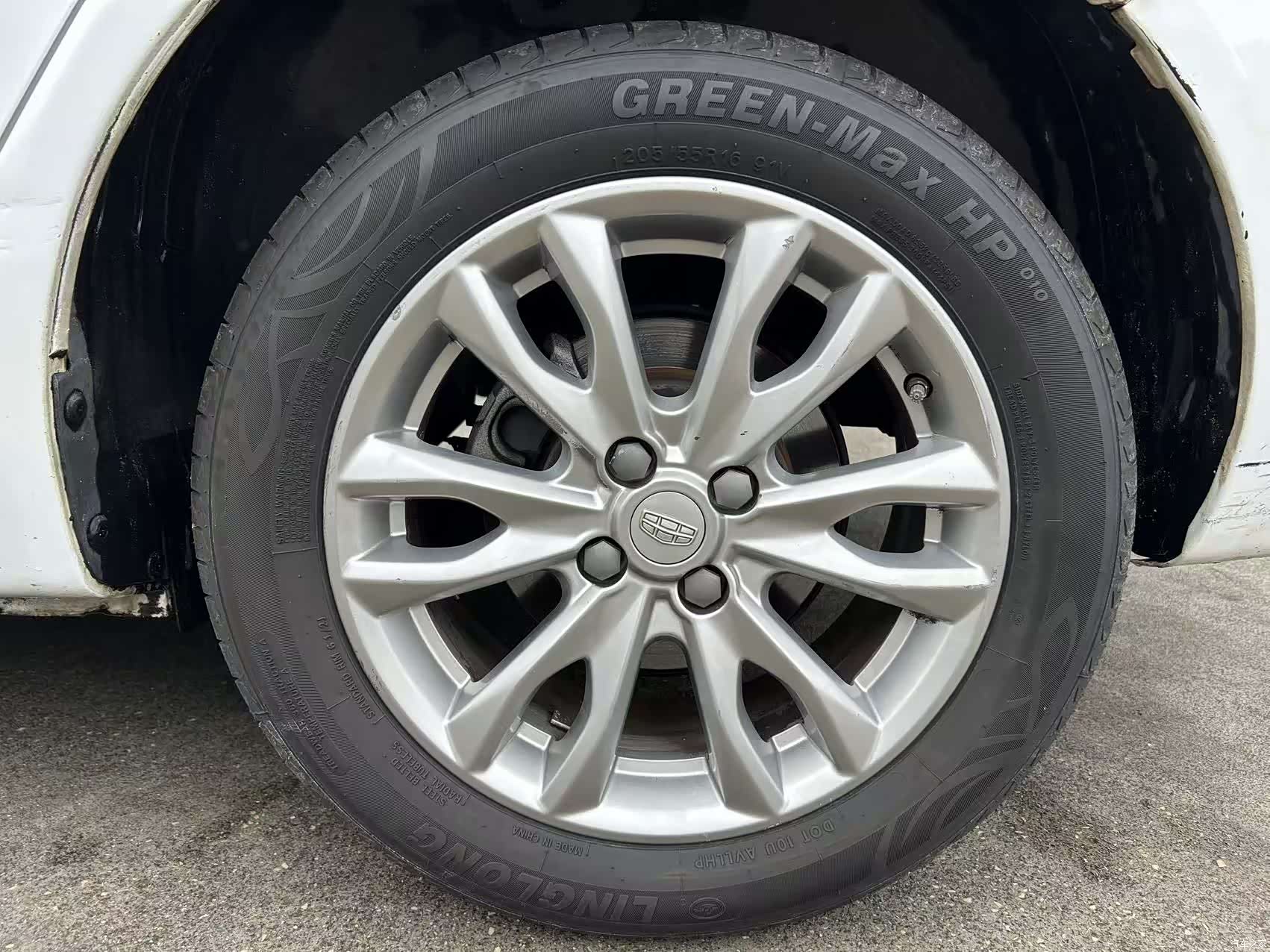 Geely V, 2019 19