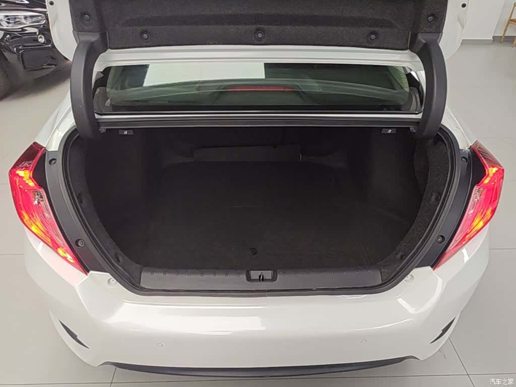 Honda Civic, 2018 19