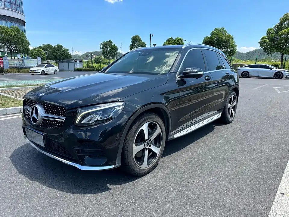 Mercedes-Benz GLC Mercedes-Benz GLC