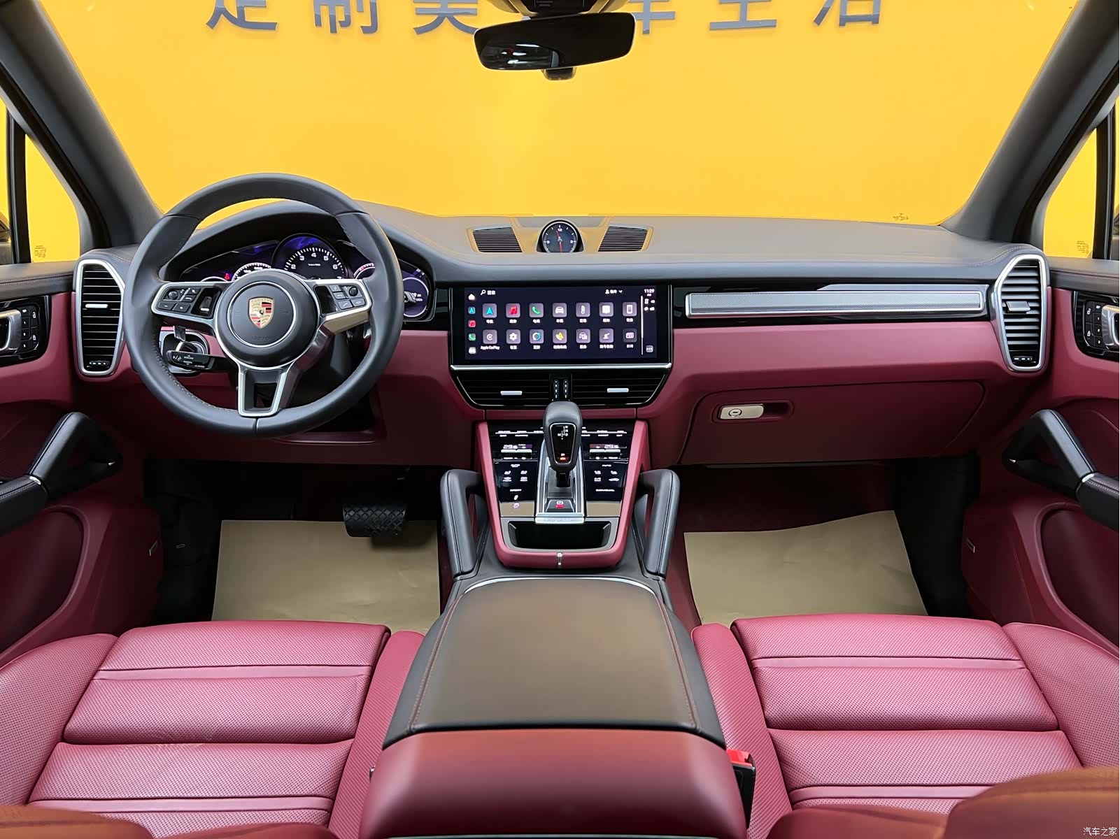 Porsche Cayenne, 2024 14