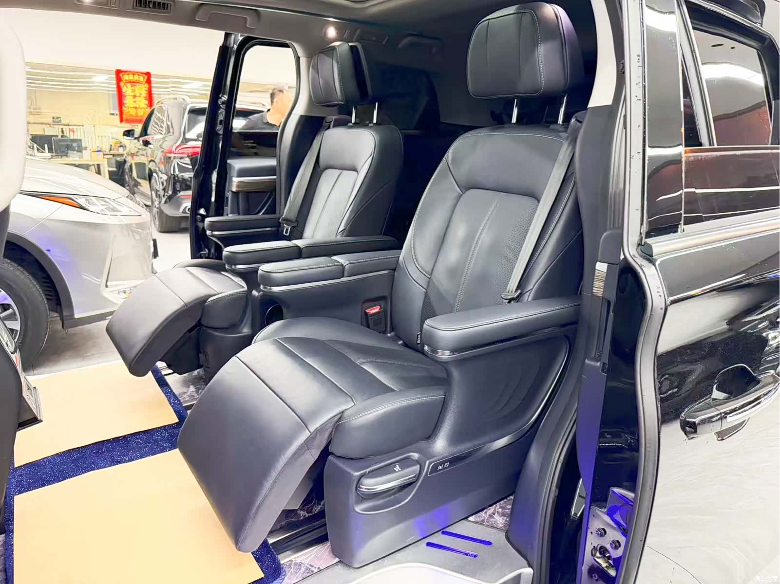 Trumpchi M8, 2023 13