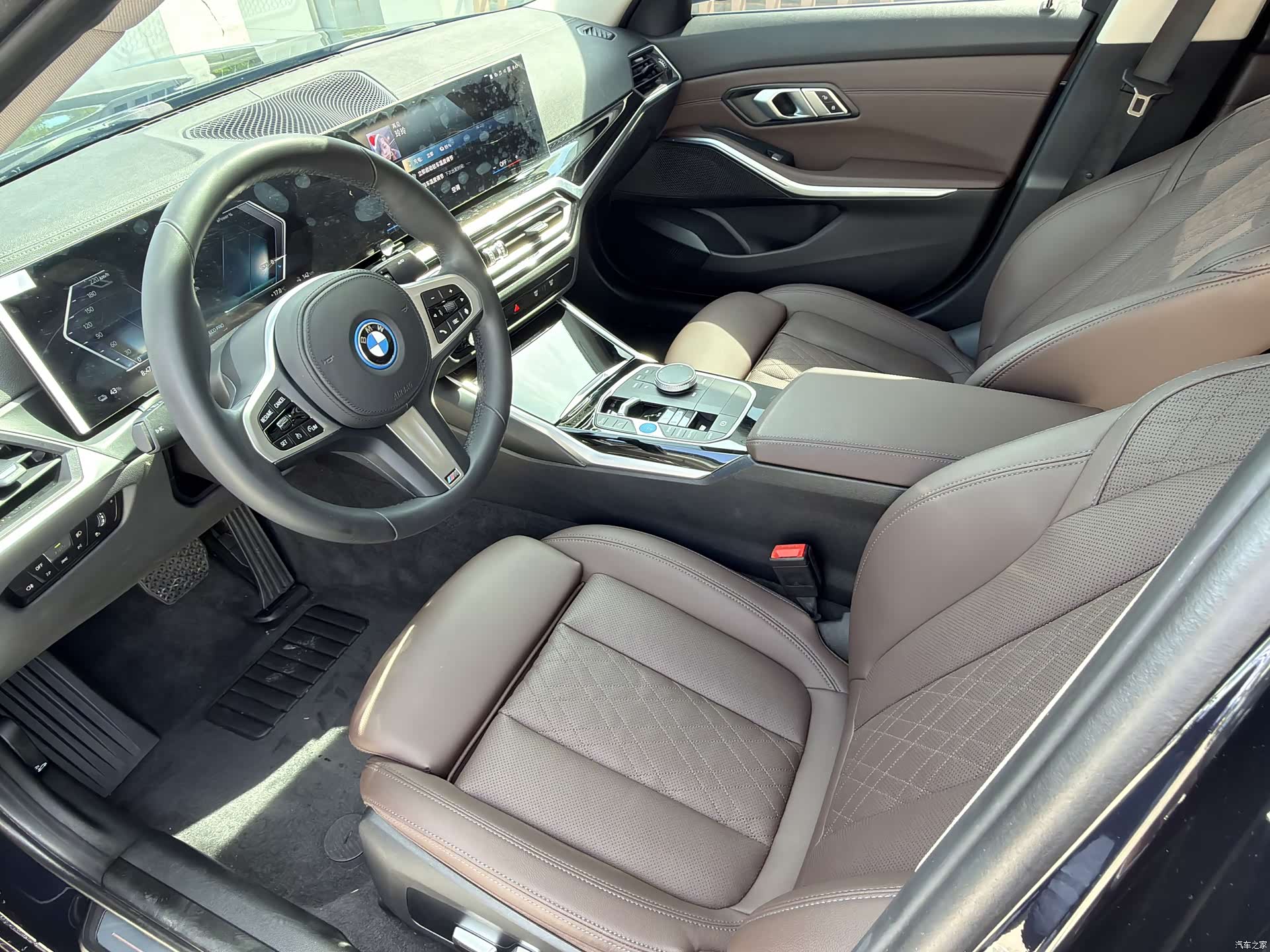 BMW i3, 2023 4