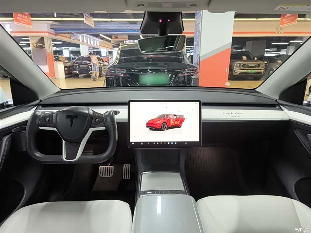 Tesla Model Y, 2023 10