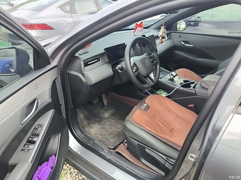 BYD Qin, 2025 12