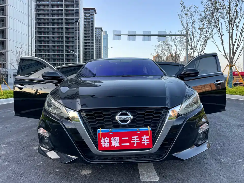 Nissan Teana