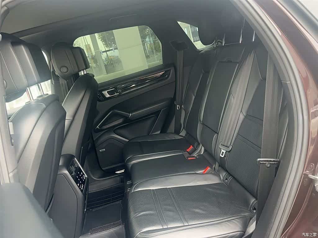 Porsche Cayenne, 2019 13