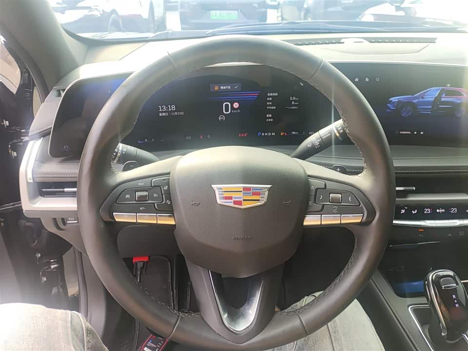 Cadillac XT4