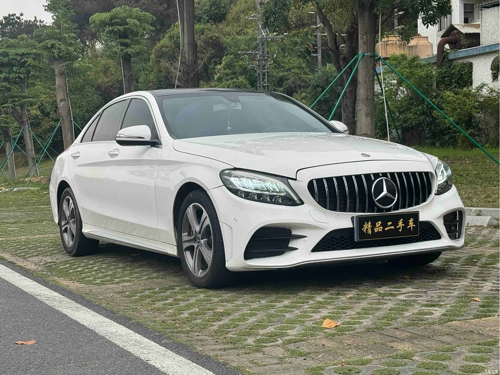 Mercedes-Benz C-Class, 2020 4