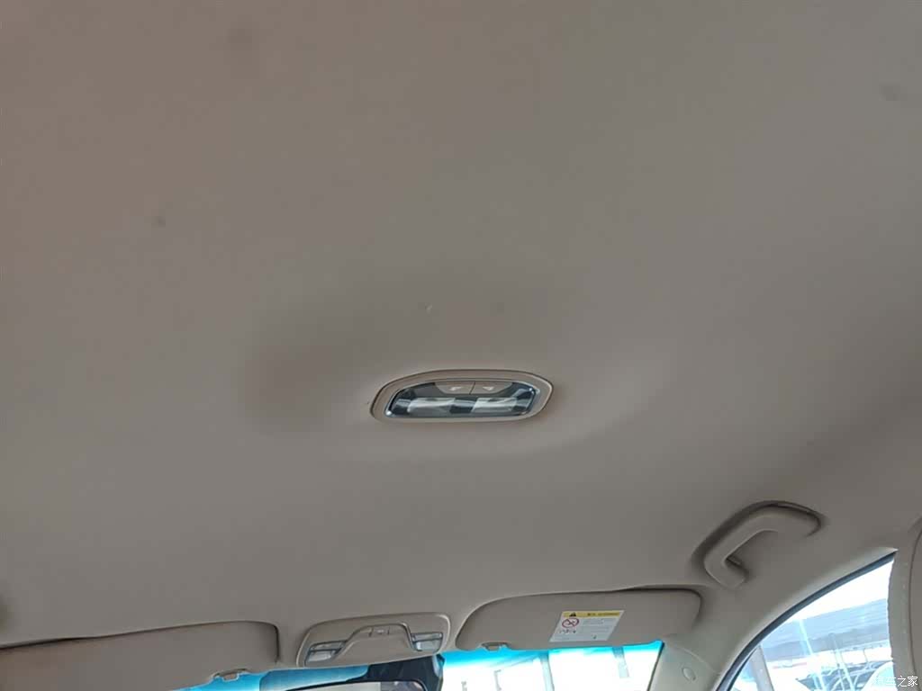 Geely Emgrand, 2018 18
