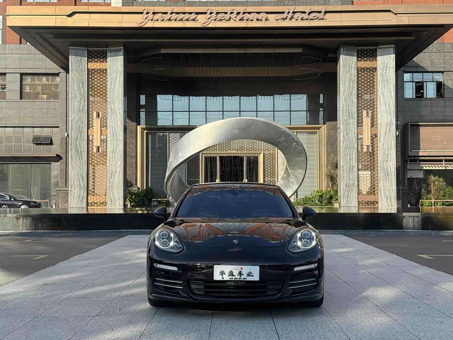 Porsche Panamera 2016, фото 2