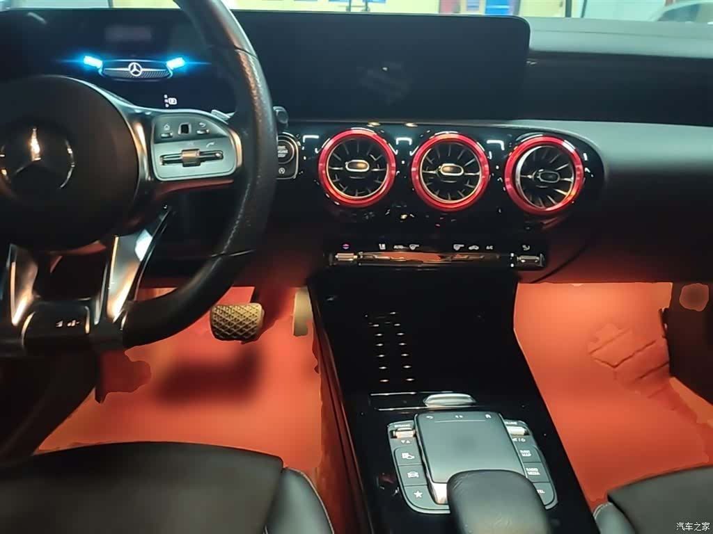 Mercedes-Benz A-Class, 2021 10