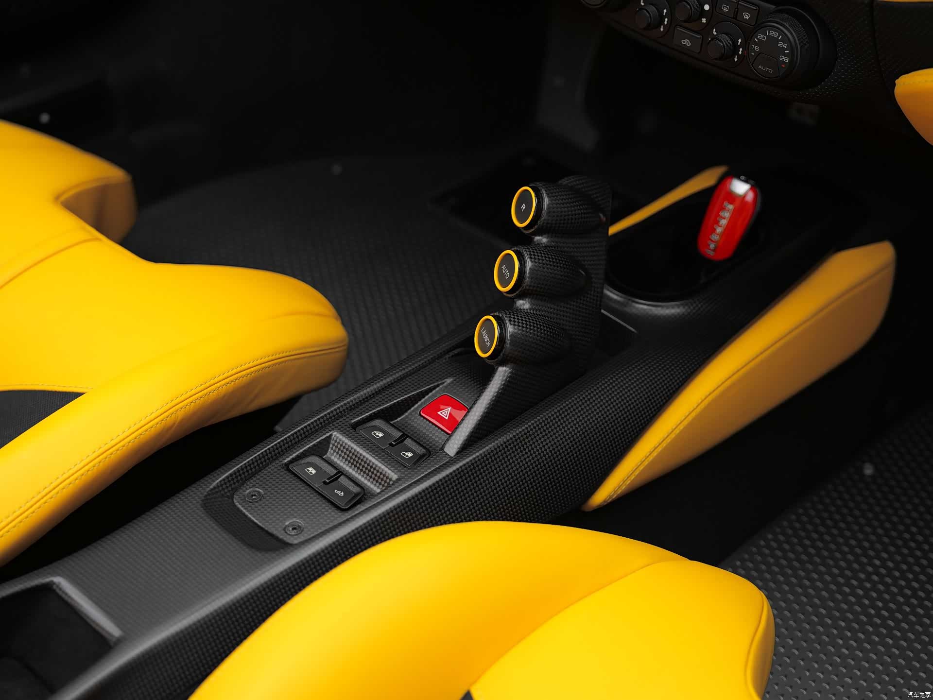 Ferrari 488, 2019 27
