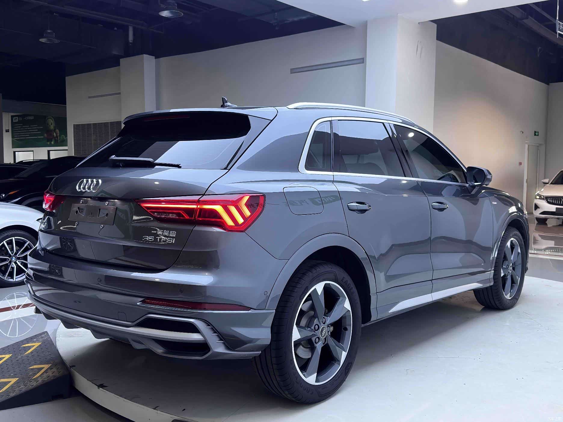 Audi Q3, 2022 8