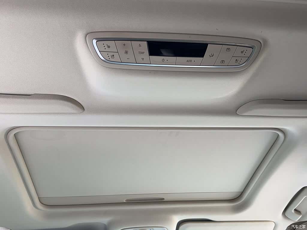 Buick GL8, 2023 19