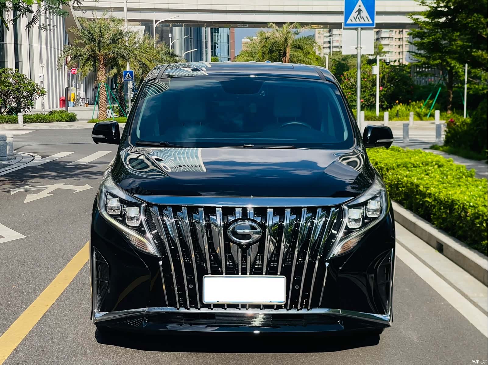 Trumpchi M8, 2022 2