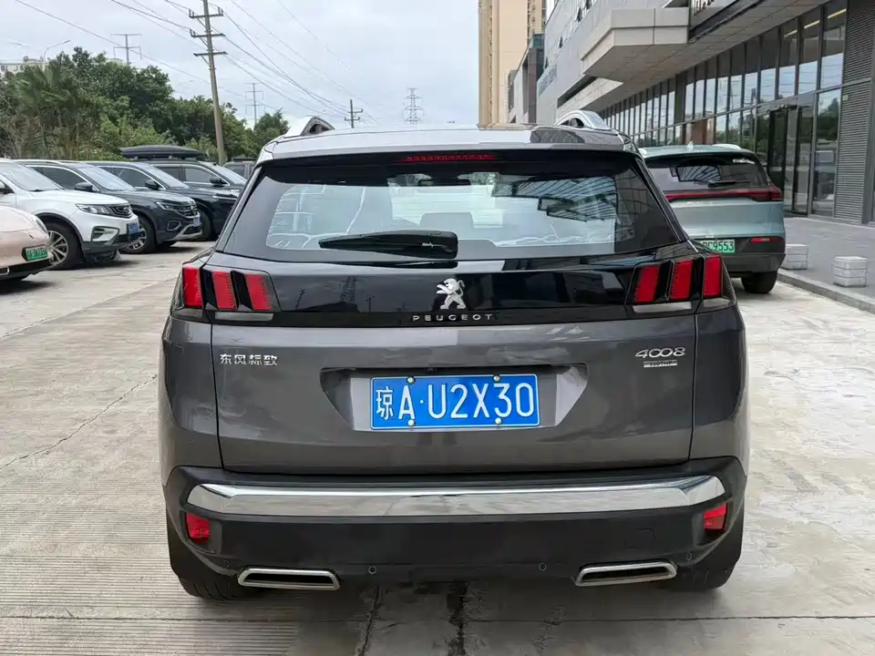 Peugeot 4008