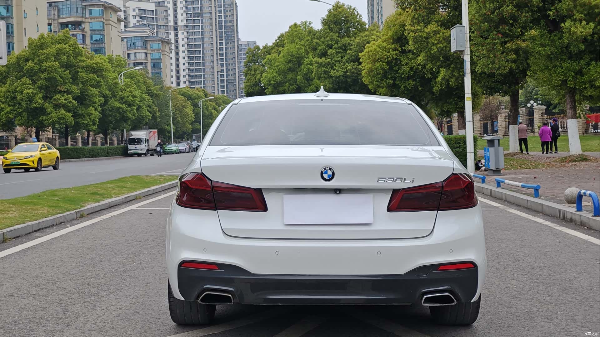 BMW 5 Series, 2018 8