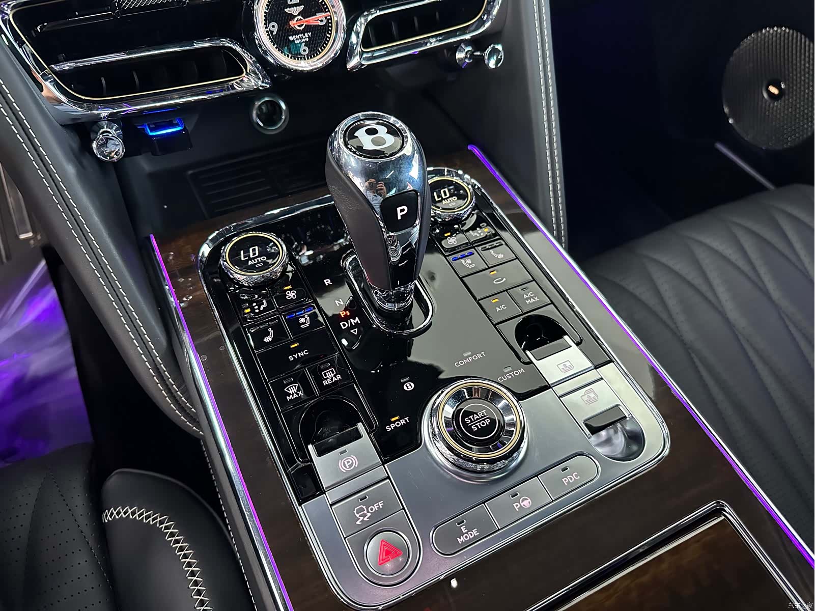 Bentley Flying Spur, 2022 16