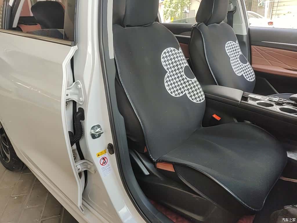 Changan Eado, 2022 25