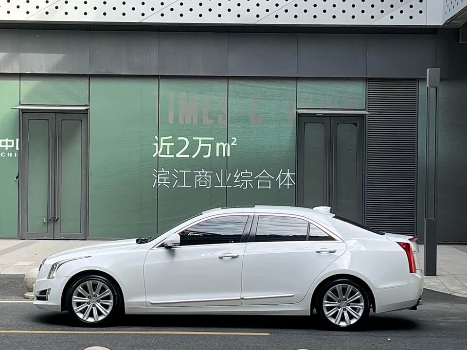 Cadillac ATS-L