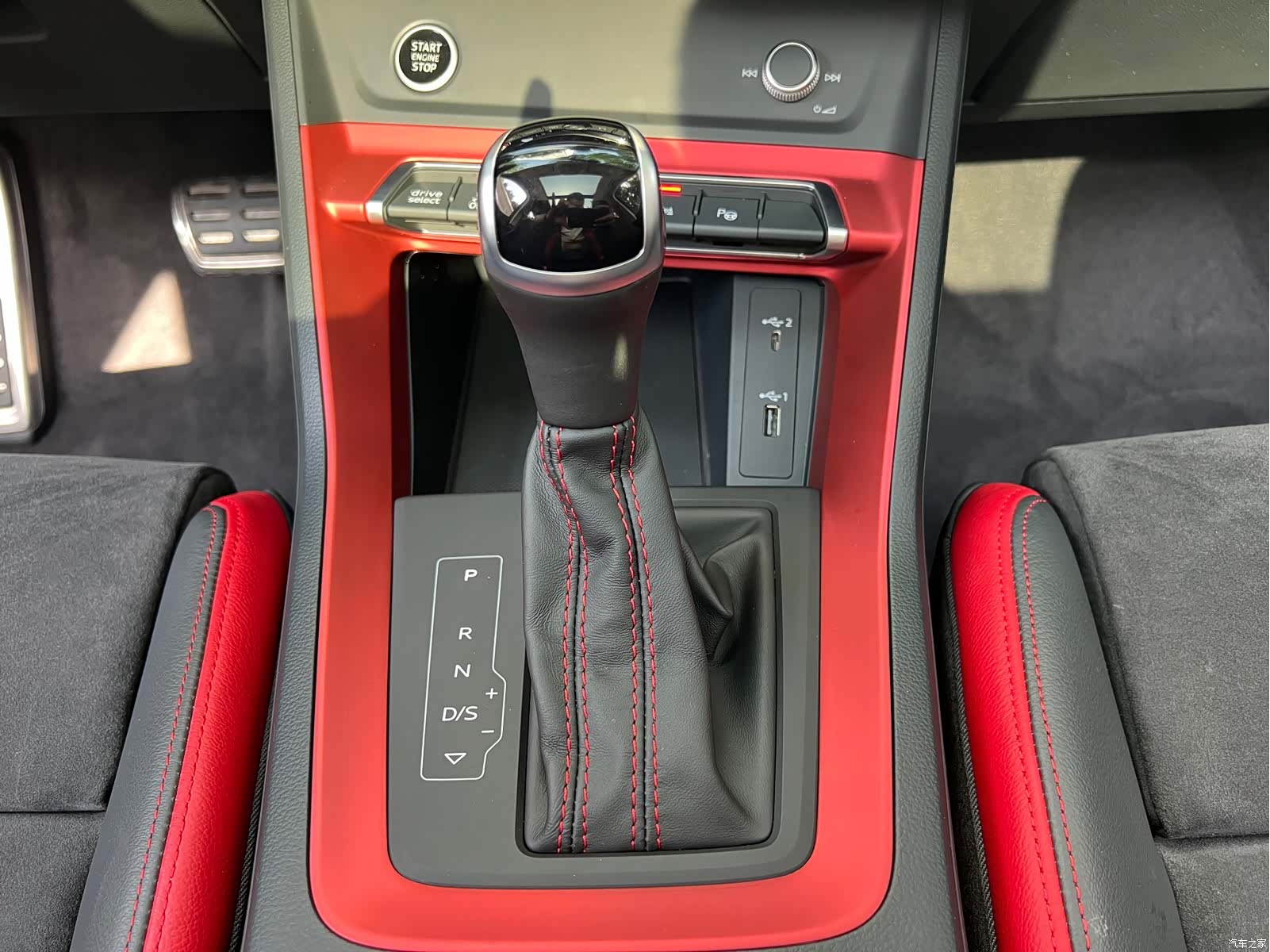 Audi Q3, 2021 13