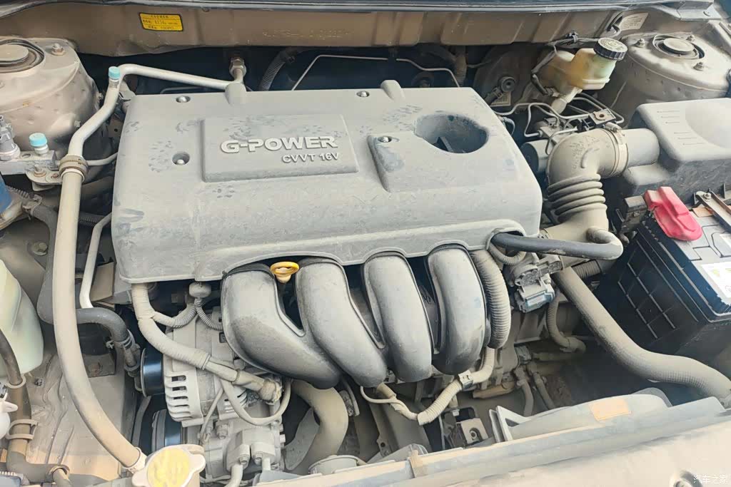 Geely Emgrand, 2012 10