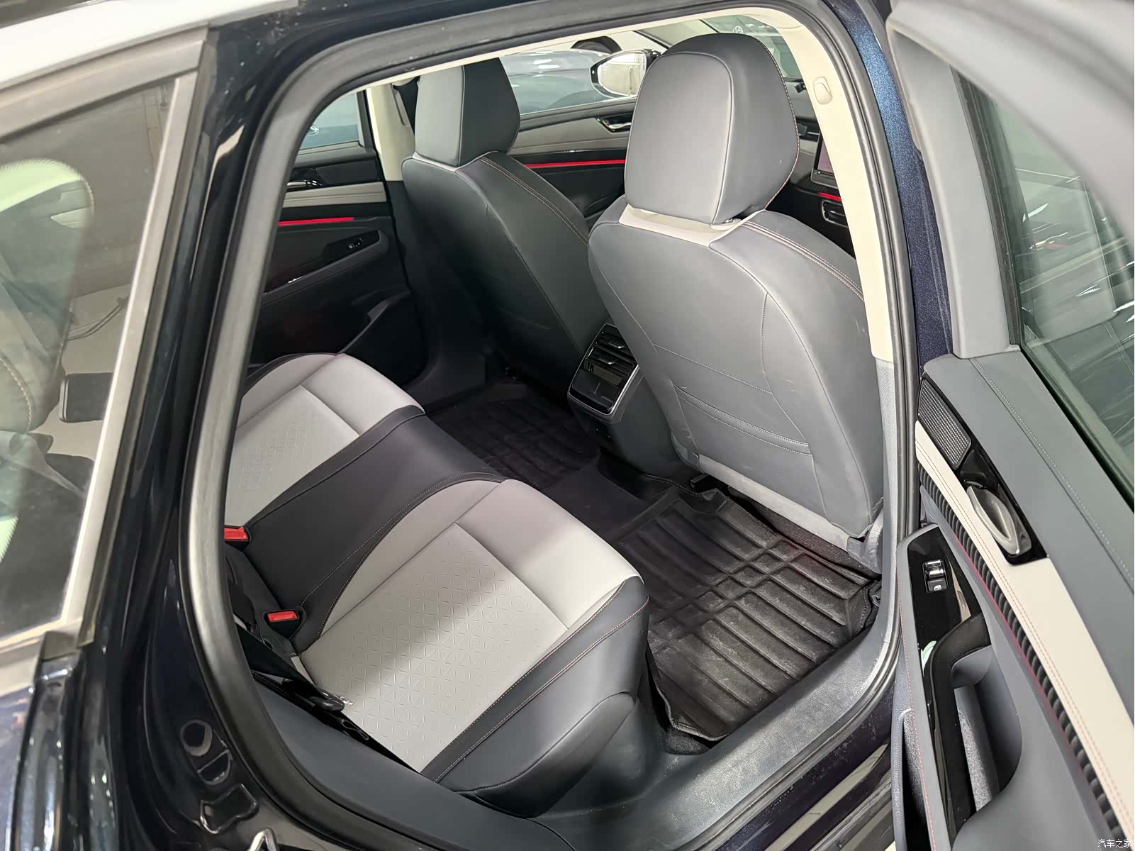 Volkswagen ID.7, 2024 10