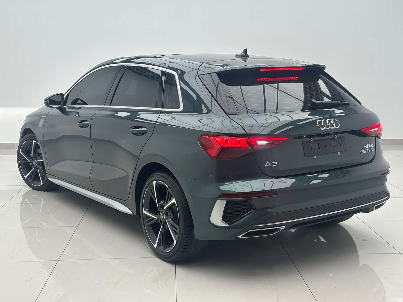 Audi A3, 2022 все фото