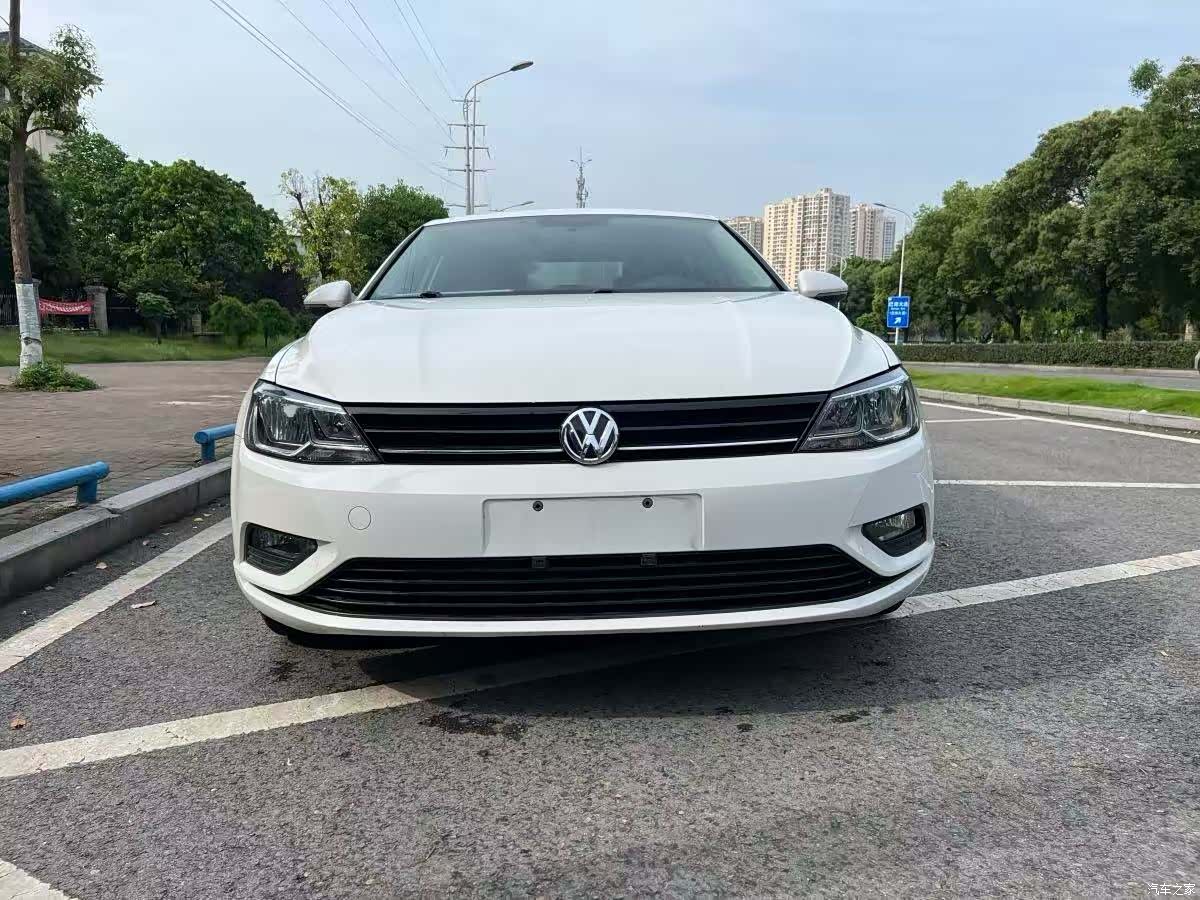 Volkswagen Lamando, 2016 1