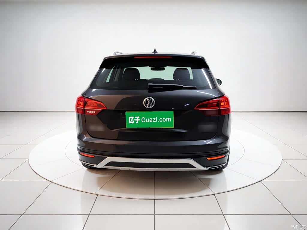 Volkswagen Tayron, 2019 все фото