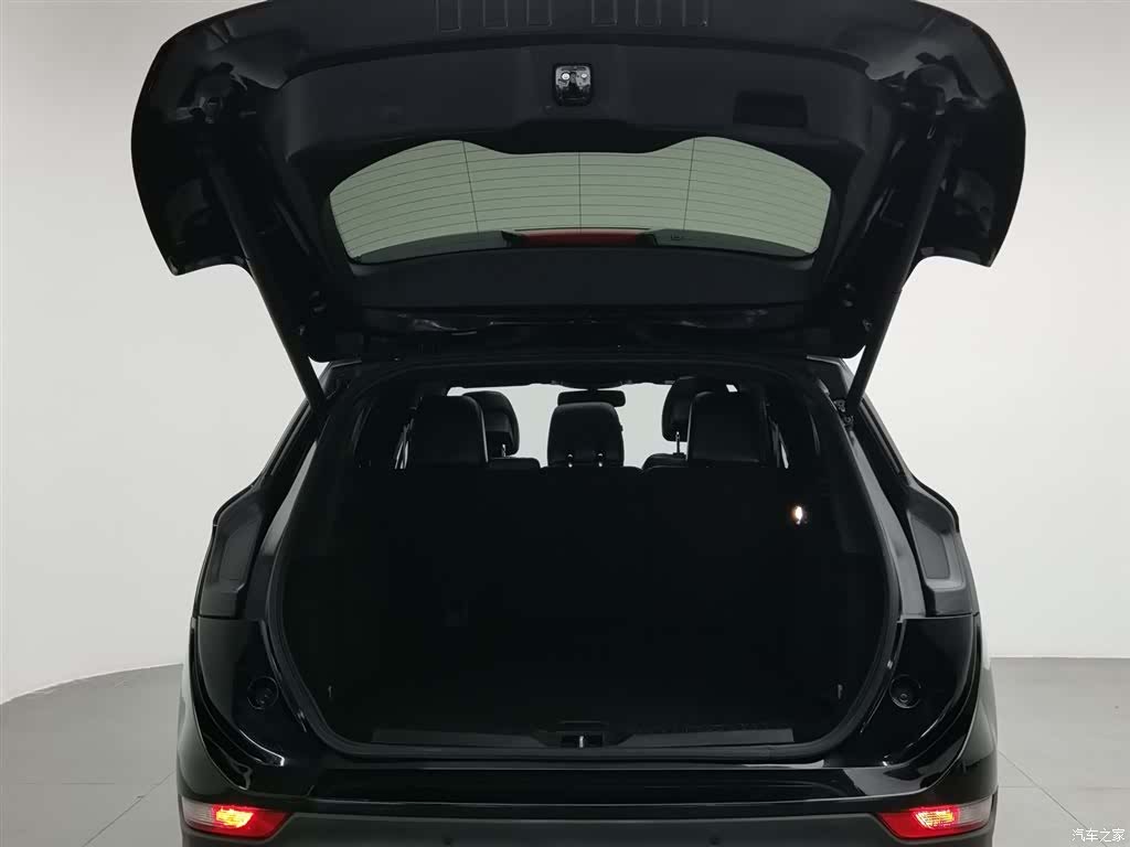 Lincoln MKC, 2018 16