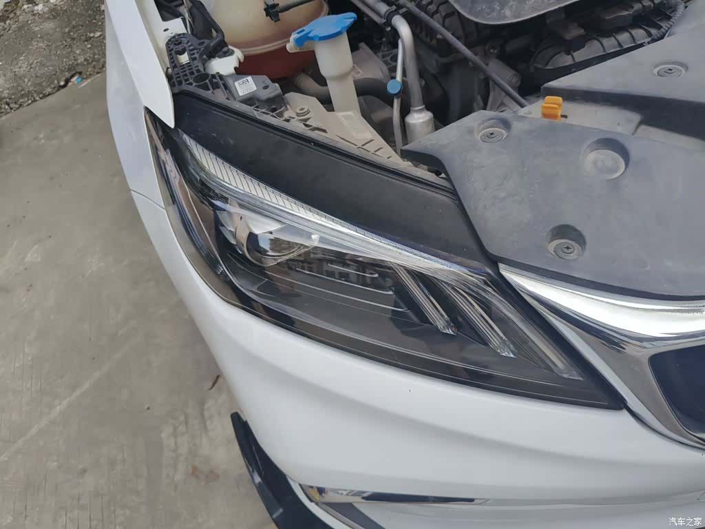 Geely Binray, 2021 7