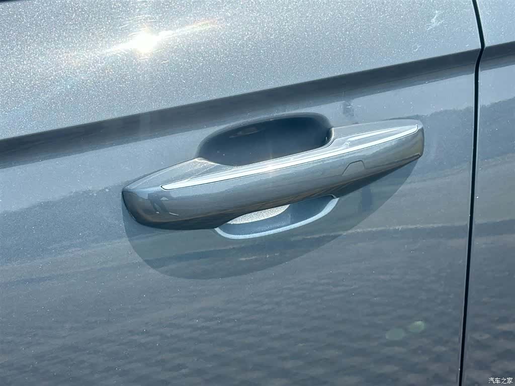 Geely Preface, 2022 4