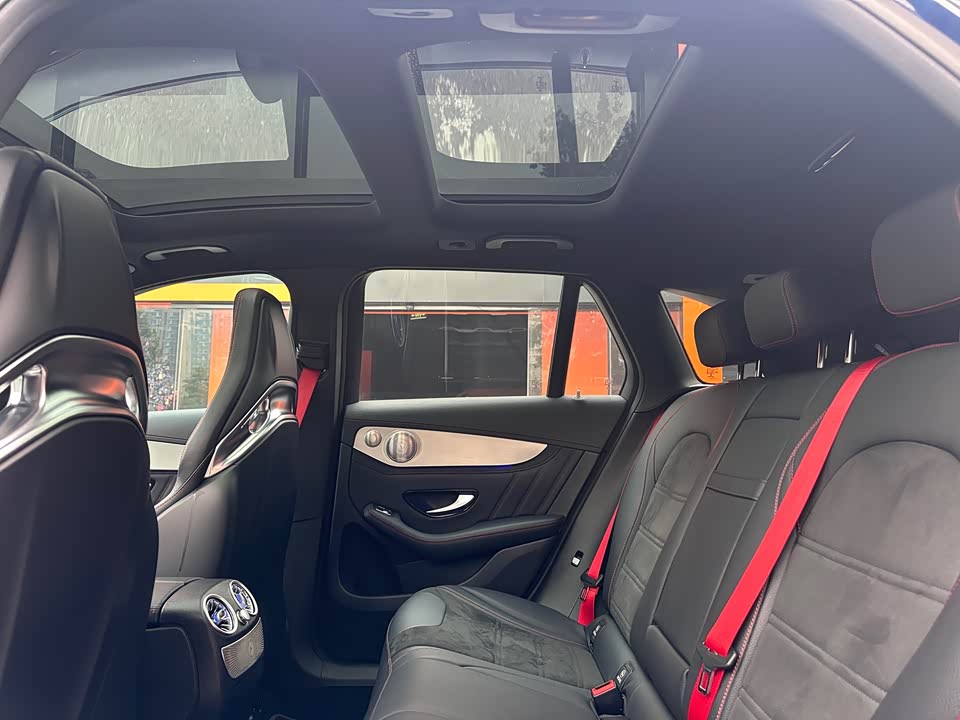 Mercedes-Benz GLC AMG