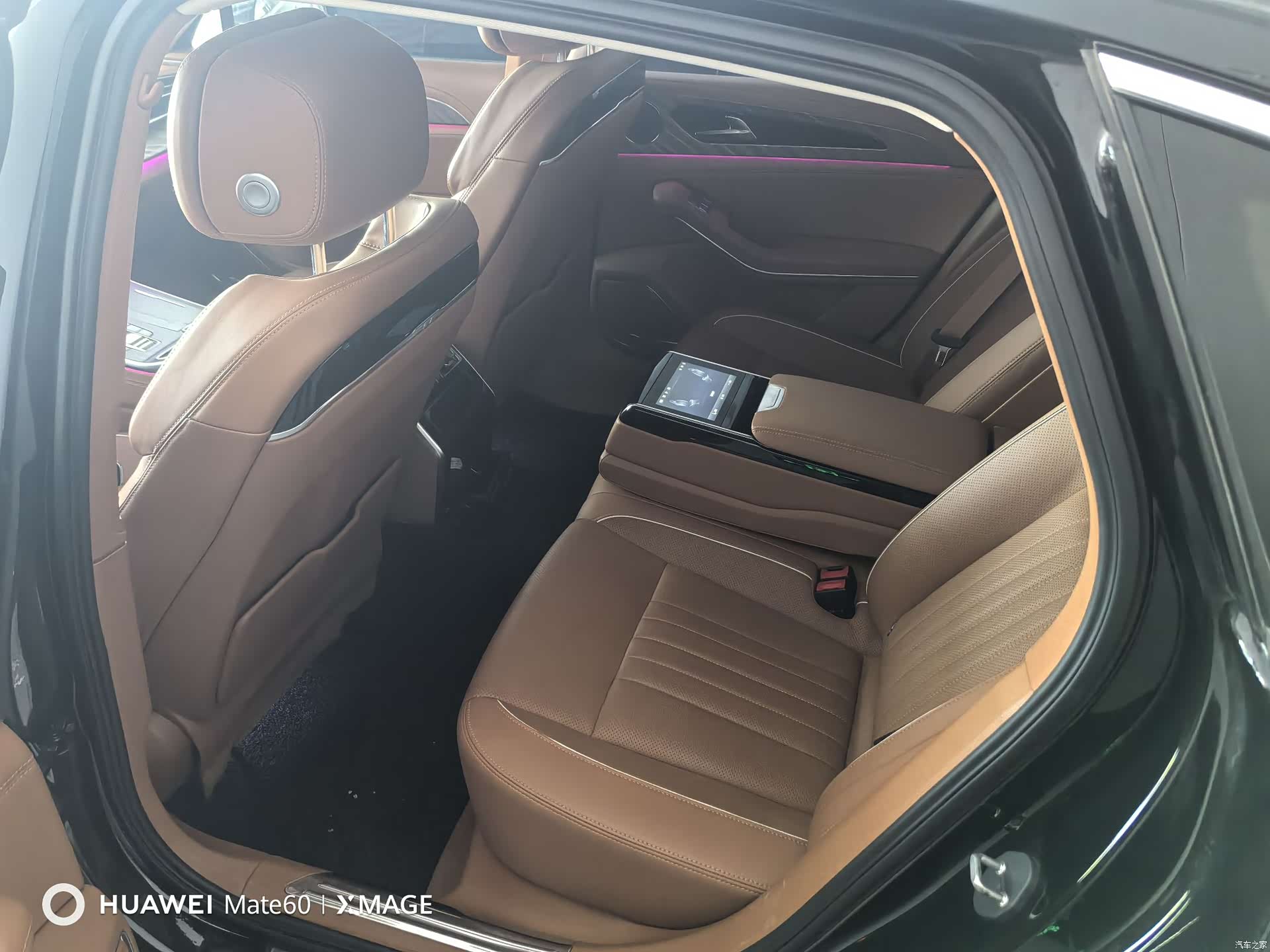 Hongqi H9, 2023 9