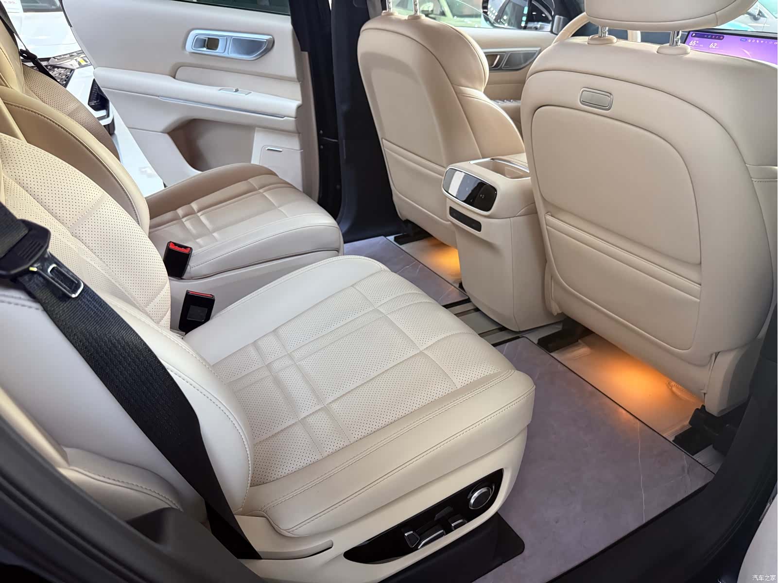 Deepal S09, 2025 25