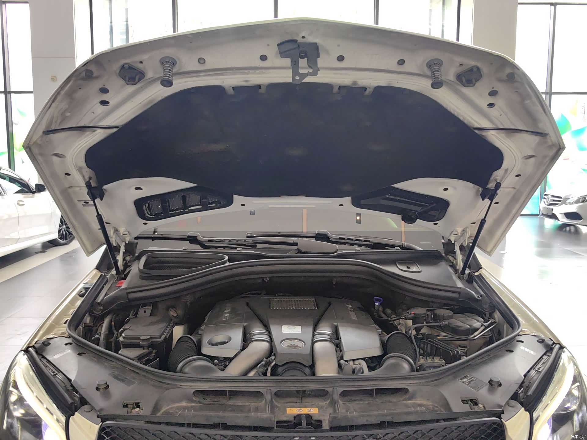 Mercedes-Benz GLE, 2016 21